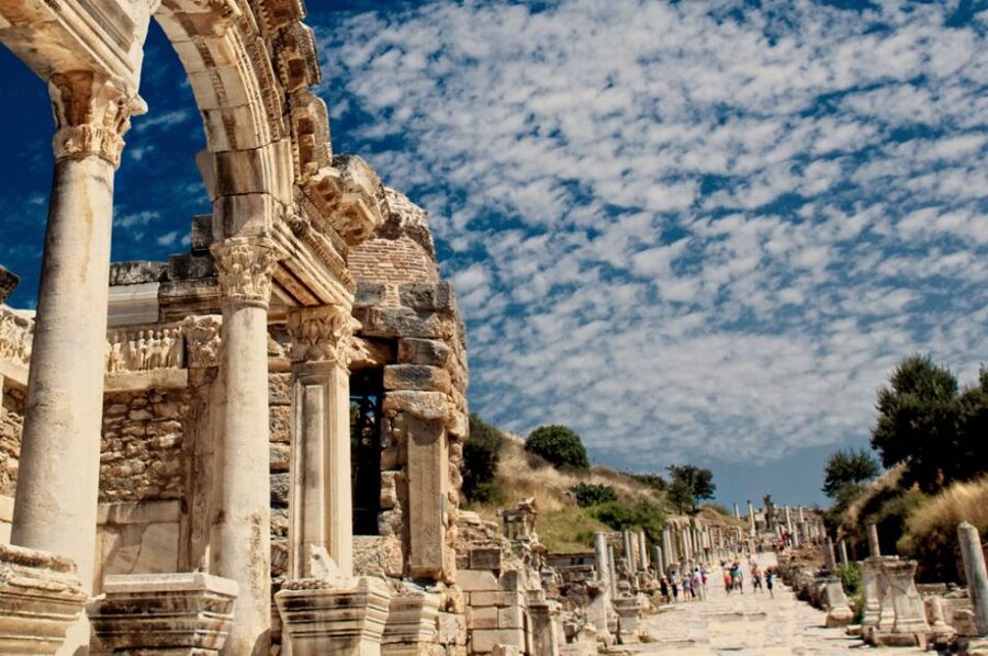 Ephesus Full-Day Tour from Kusadasi or Selcuk - House of Virgin Mary: a calm hour before the Ephesus crowds