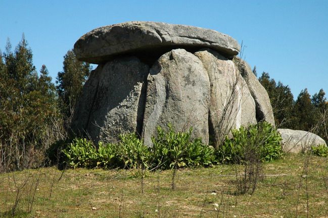 Évora and Megaliths Full-Day Tour from Lisbon - St. Francis Church and the Chapel of Bones: unusual, powerful, and unforgettable