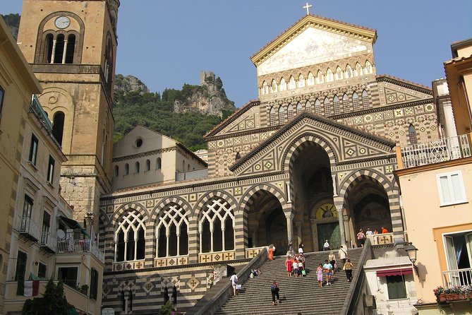 Explore Pompeii & Amalfi in One Day from Naples with Free Time - Pompeii Archaeological Park: How to Make 2 Hours Feel Like More
