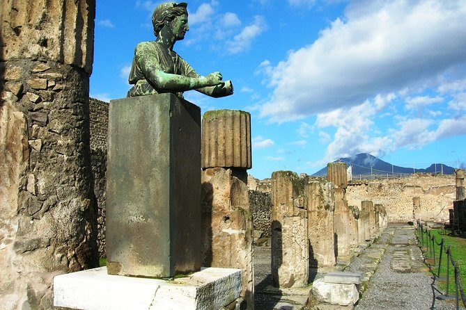 Explore Pompeii & Amalfi in One Day from Naples with Free Time - Guides, Language, and Pacing: The Real Difference Maker
