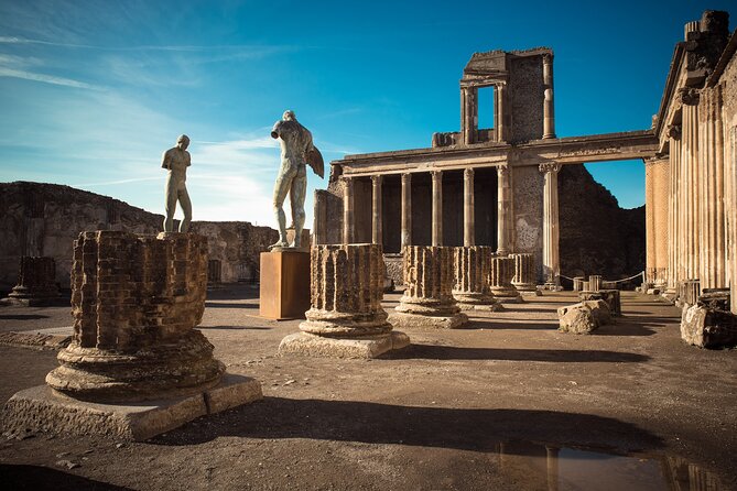 Explore Pompeii & Amalfi in One Day from Naples with Free Time - Comfort on Winding Roads: Heat, Air-Conditioning, and Stomachs