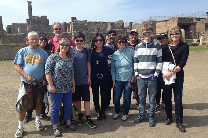 Explore Pompeii Half Day Highlights Tour with Pickup from Naples - Timing, walking, and hearing the guide when the group is large