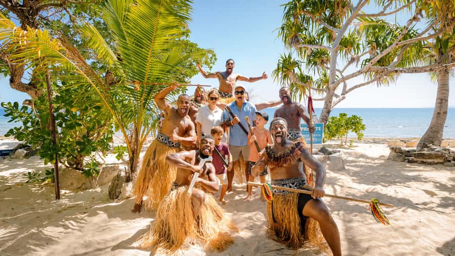 Fiji: South Sea Island Full Day Trip with Lunch & Drinks - Key highlights worth planning around