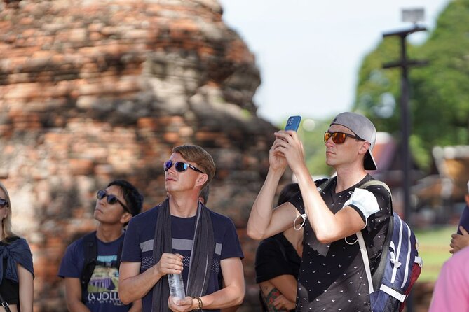 Floating Market and Ayutthaya Guided Day Tour from Bangkok - Damnoen Saduak floating market: boat views and canal life