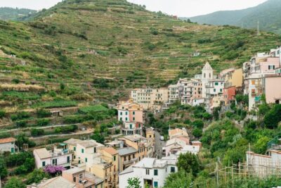 Florence: Cinque Terre Day Trip with Optional Hike - Manarola’s Vines First: a Calm Start Before the Crowds
