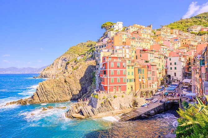 Florence: Cinque Terre Park Day Trip with Optional Street Food - Key things to know before you go