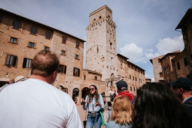 Florence Day Trip: Chianti Wine Tasting, Siena, San Gimignano - Florence to the Tuscan Hills: The ride that sets the mood