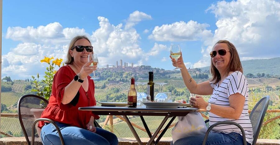 Florence: Wineries, Tastings, Lunch & San Gimignano Day Trip - The San Gimignano window: towers, medieval lanes, and gelato you’ll talk about later