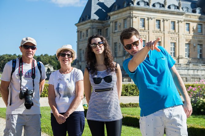 Fontainebleau and Vaux-Le-Vicomte Castle Small-Group Day Trip From Paris - Stop 4: Château de Fontainebleau and Napoleon’s Throne