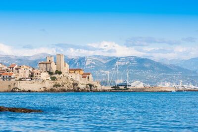 French Riviera Cannes to Monte-Carlo Discovery Small Group Day Trip from Nice - The small-group Mercedes van: comfortable, not cramped