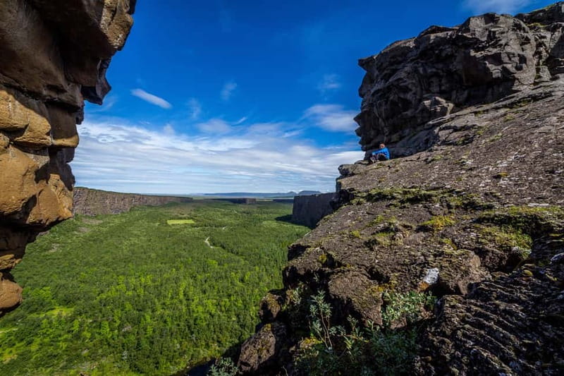 From Akureyri Port: Diamond Circle Guided Day Trip w/ Lunch - Ásbyrgi Canyon: the horseshoe valley break
