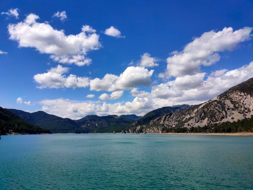 From Alanya: Green Canyon Day Trip with Lunch and Boat Ride - Fishing on the reservoir: a quiet activity between swims