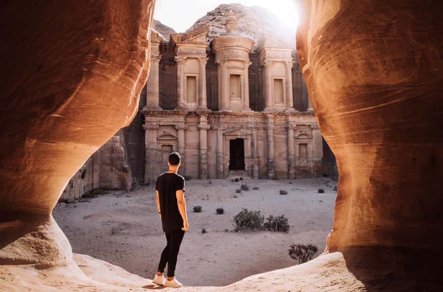 From Amman: Private Day Trip to Petra with Pickup - Walking the Siq to the Treasury: the moment that sells Petra