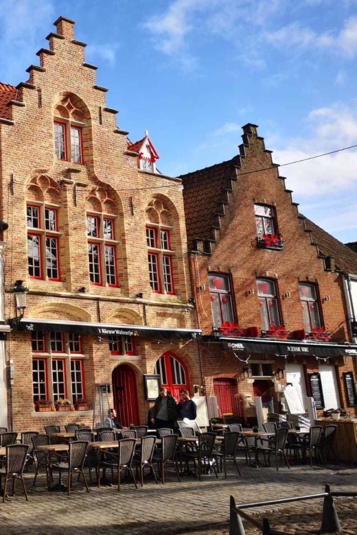 From Amsterdam: Bruges Day Trip in English with Boat Option - Coach ride comfort: what you should plan for on a long day