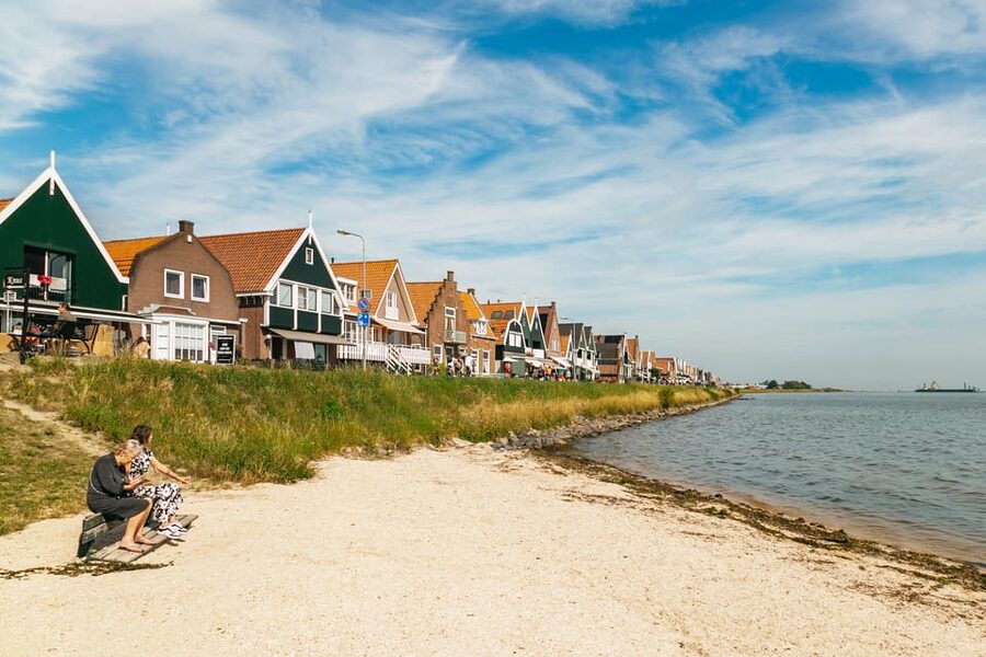 From Amsterdam: Zaanse Schans, Edam, & Marken Full-Day Trip - Optional canal cruise back in Amsterdam: a relaxing final act