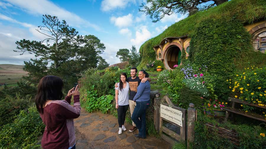 From Auckland: Hobbiton Movie Set Full-Day Trip - Key points to know before you go