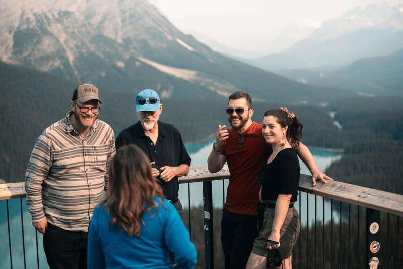 From Banff: Athabasca Glacier and Columbia Icefield Day Trip - Guides, comfort, and the small touches that matter