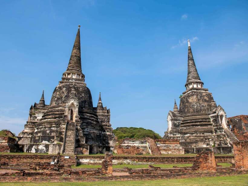 From Bangkok: Ayutthaya Historical Park Guided Day Trip - Wat Phra Sri Sanphet: The Most Holy Complex Makes the Whole Day Click