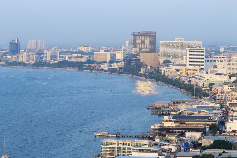 From Bangkok: Day Trip to Pattaya City & Sanctuary of Truth - Who this day trip suits best
