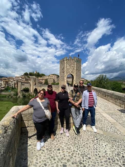 From Barcelona: Girona, Besalú & Medieval Villages Day Trip - Girona Old Town: Cathedral, Jewish Quarter, and Movie-Located Corners