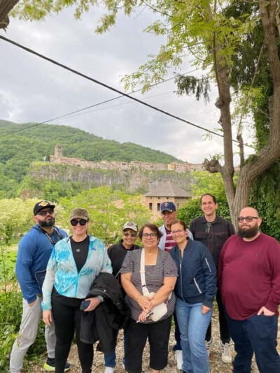 From Barcelona: Girona, Besalú & Medieval Villages Day Trip - Getting There: Barcelona to Catalonia in a Comfortable Minivan