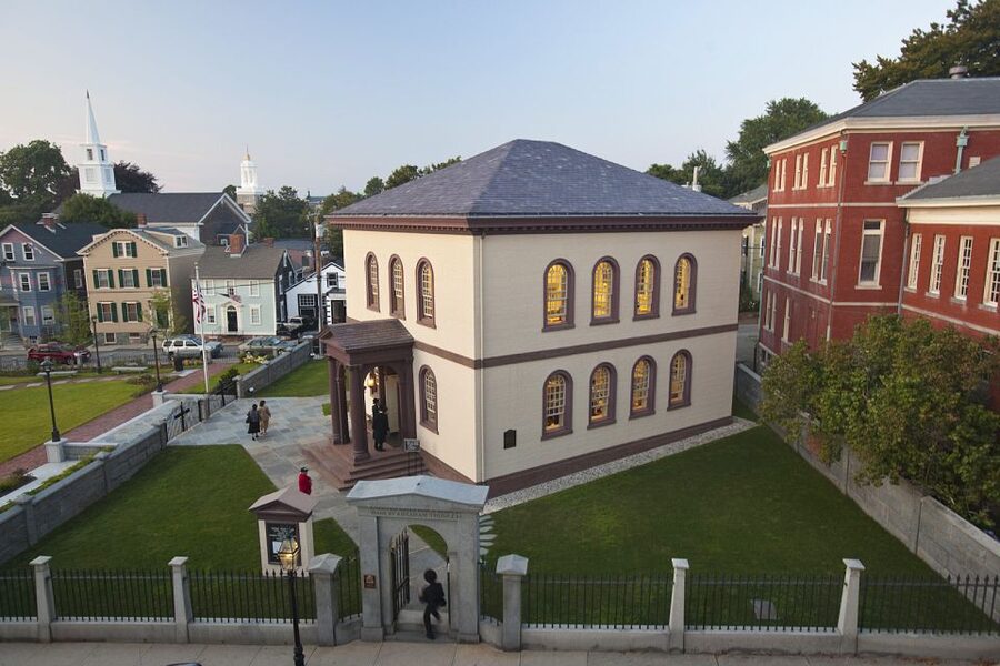 From Boston: Newport Mansions Full-Day Trip - Touro Synagogue: one stop that adds depth beyond the mansions