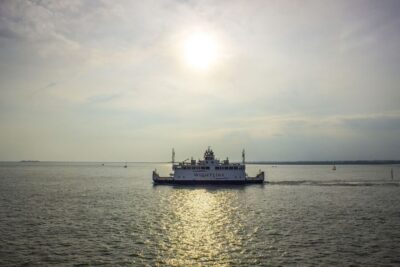 From Brighton: Isle of Wight Full-Day Trip via Portsmouth - Portsmouth before and after the ferry: Spinnaker Tower + Historic Dockyard
