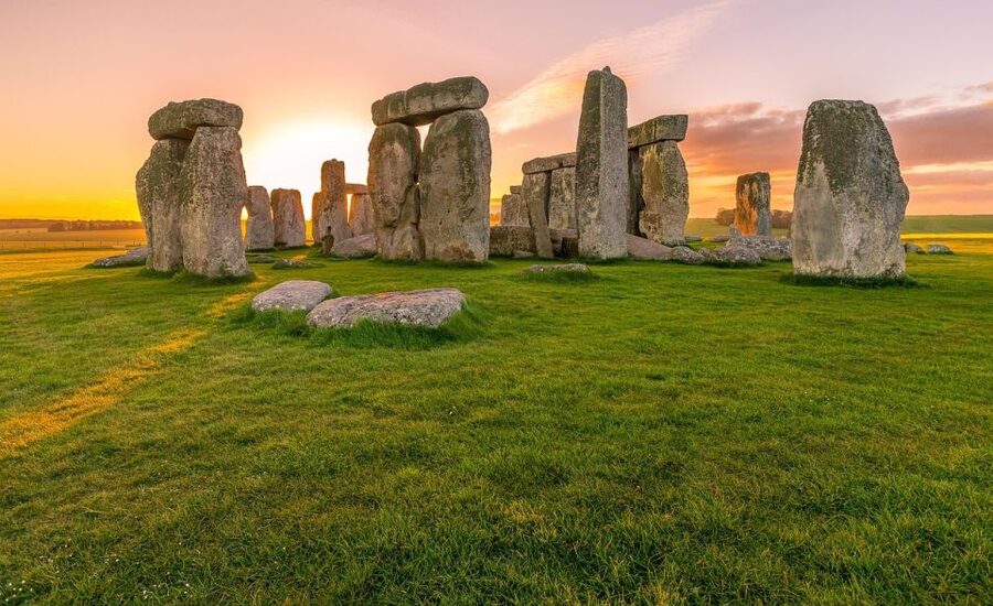 From Brighton: Stonehenge and Bath Full-Day Trip - Who this trip is best for (and who should skip it)