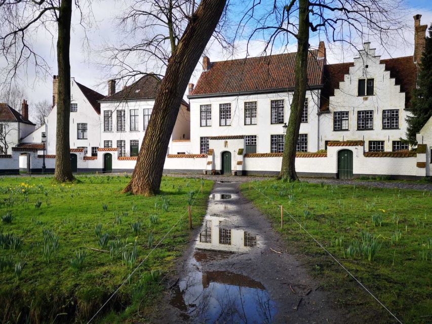 From Brussels: Bruges Day Trip with Boat Tour Option (ENG) - Key Points That Make This Day Trip Work