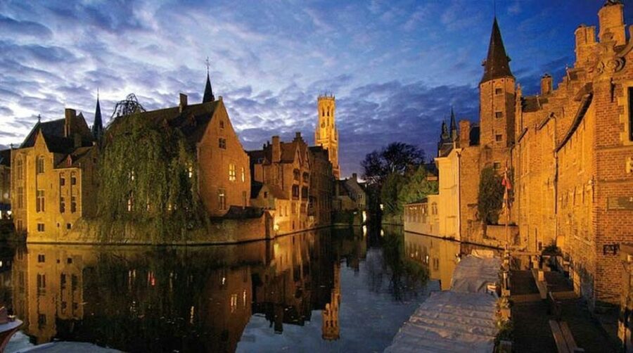 From Brussels: Bruges Day Trip with Boat Tour Option (ENG) - Gruuthuse Palace and the Dijver Canal Banks
