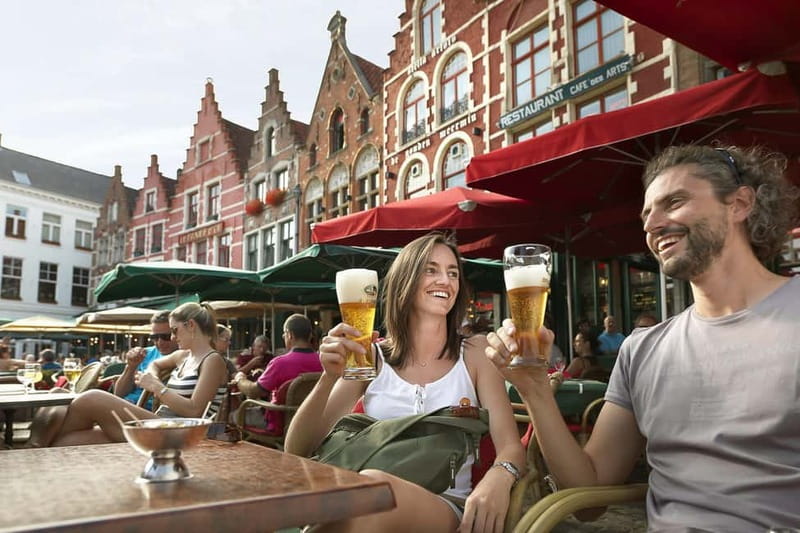 From Brussels: Bruges Full-Day Trip by Train - The 2.5-hour walking tour: how Bruges gets its stories