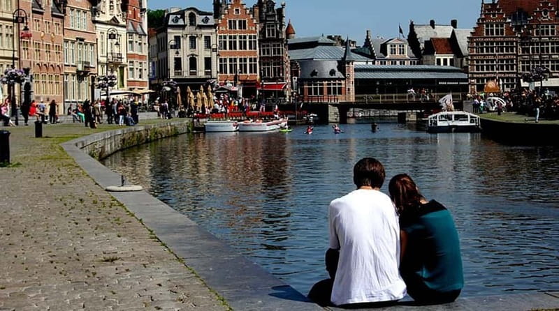 From Brussels: Day Trip to Ghent with Atomium - Spanish-Guided Ghent: Fast Context Beats Random Wandering