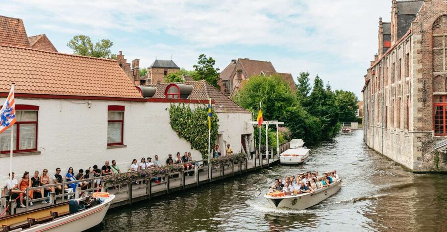 From Brussels: Guided Day Trip to Bruges and Ghent - From Brussels to Bruges: a practical start you can actually find