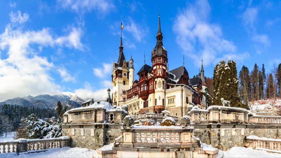 From Bucharest: Castles, Carpathians, and Brașov Day Trip - Bran Castle and the Dracula Story: Gothic Views With Museum Time