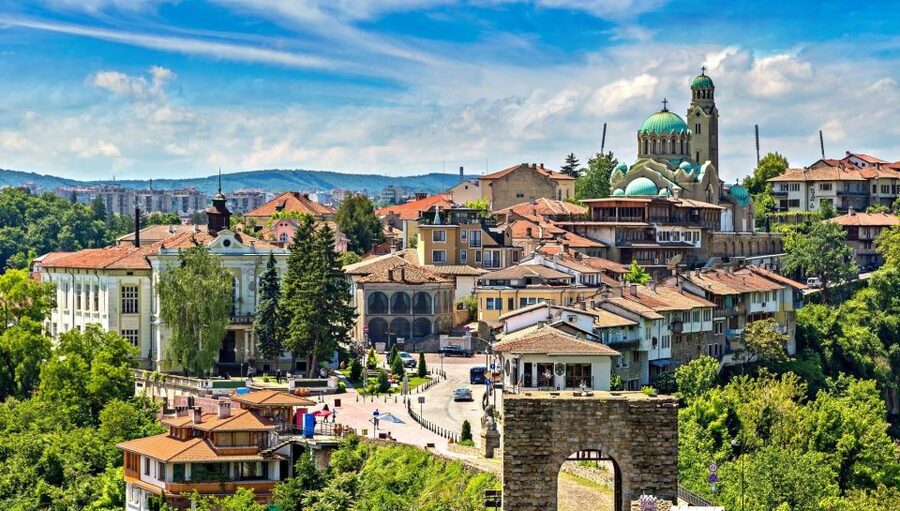 From Bucharest: Full-Day Trip to Bulgaria - Bucharest to Bulgaria: a long ride, but smartly broken up