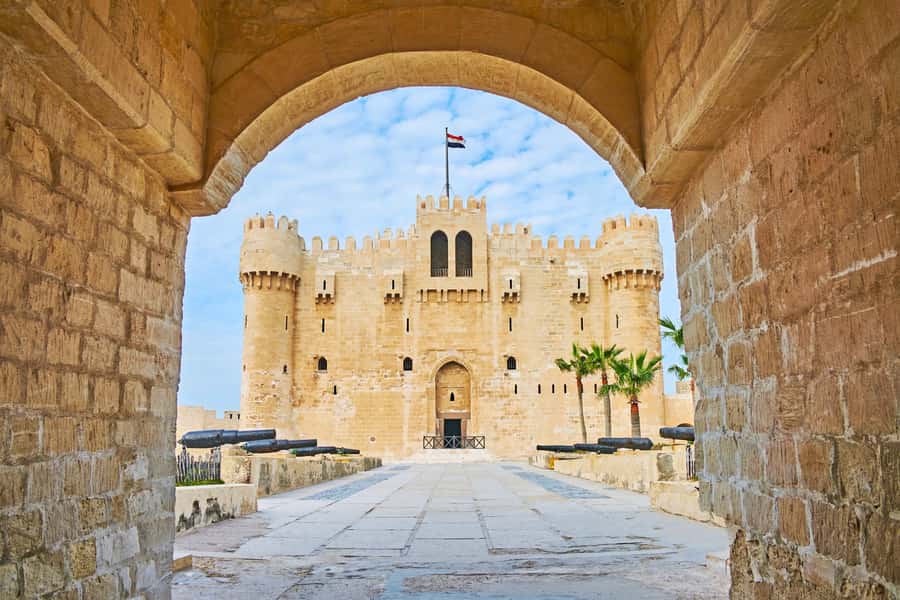 From Cairo Alexandria Catacombs, Citadel Day Trip with Lunch - Seafood lunch in Alexandria: what’s included, what to watch