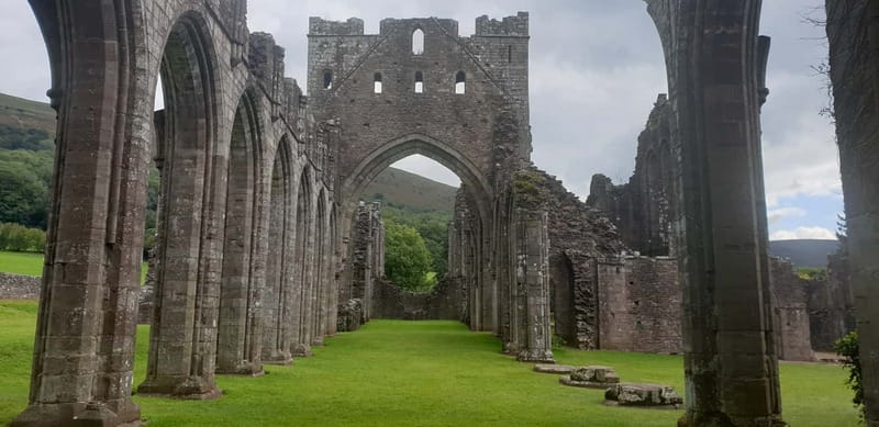 From Cardiff: Wye Valley and Brecon Beacons Full-Day Trip - Meeting at Cardiff Central’s south entrance (and what to look for)