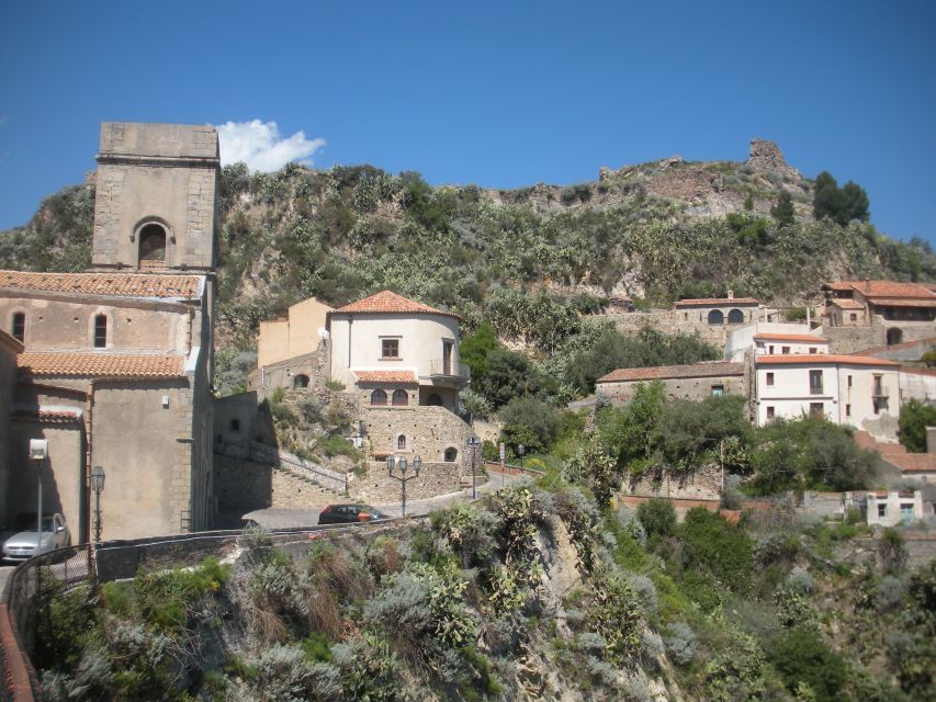 From Catania: The Godfather Movie Day Trip in Sicily - Heading to Forza d’Agrò: Another 30 Minutes of Change