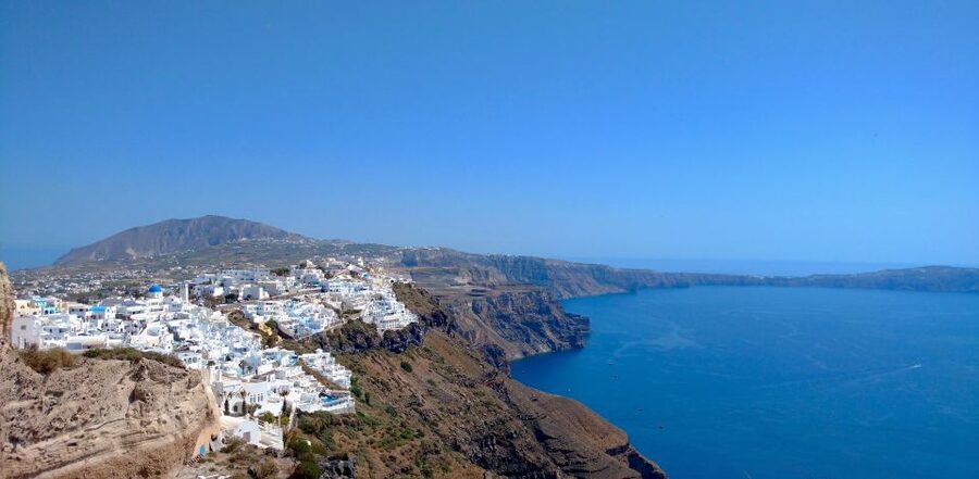 From Chania: Full-Day Trip to Santorini - The food reality: what costs more, what doesn’t