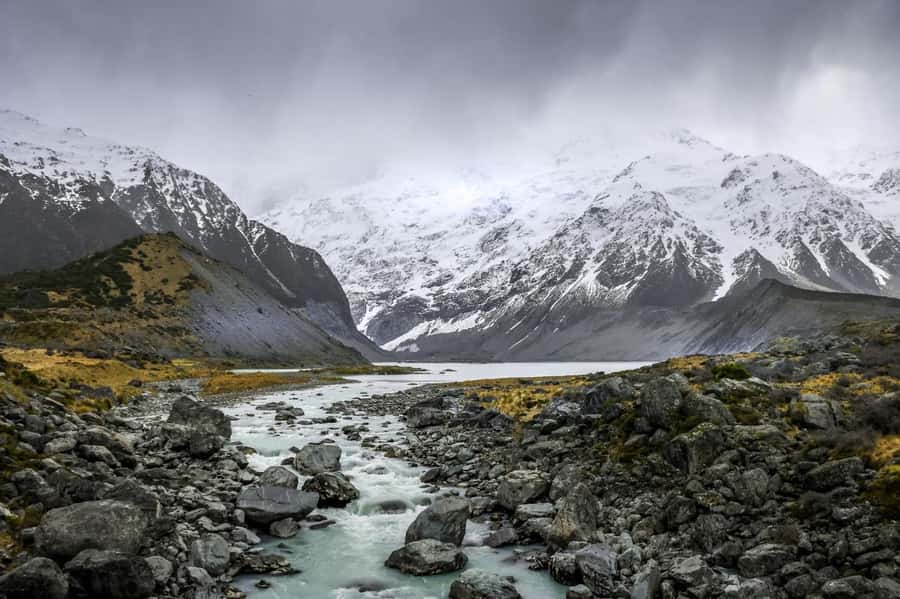 From Christchurch: Queenstown via Tekapo & Mt Cook Day Trip - Christchurch to Queenstown in one shot: the day’s pacing and logic