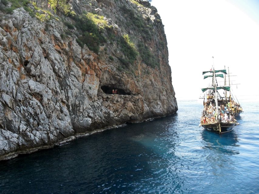 From city of Side: Guided Day Trip to Alanya City - Alanya Center Free Time: Red Tower, Bazaar, and Choosing Your Own Tempo