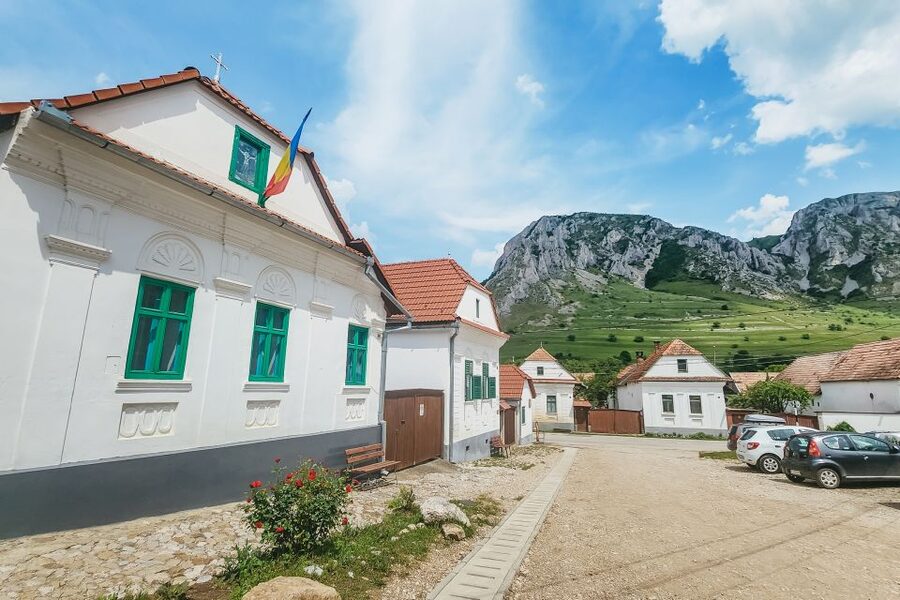 From Cluj: Turda Salt Mine, Gorge, and Remetea Full-Day Trip - Monastery of the Holy Archangels: A Quiet Close With Big Presence