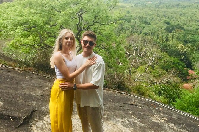 From Colombo: Sigiriya and Dambulla Day Trip and Safari - What to pack and how to pace yourself for Sigiriya