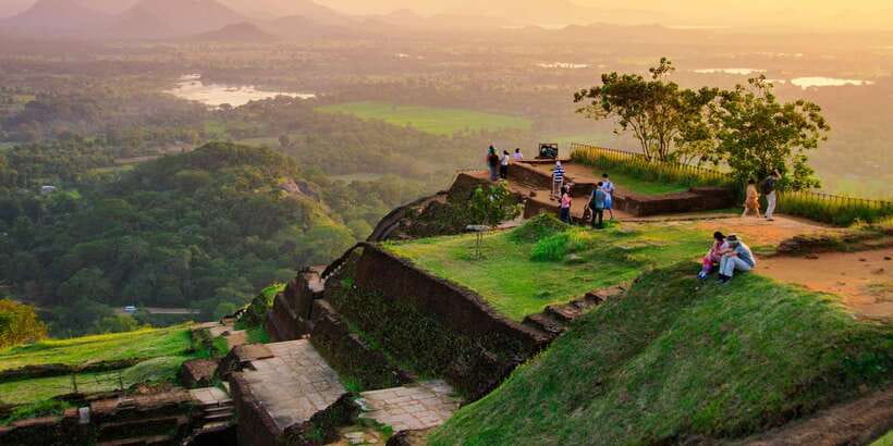 From Colombo: Sigiriya and Dambulla Day Trip with Safari - Village option: why it feels more real than a typical stop