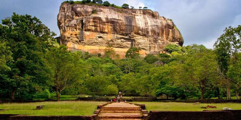 From Colombo: Sigiriya and Dambulla Day Trip with Safari - Price and value: what $53 really buys