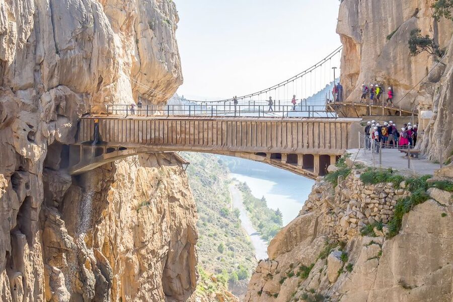 From Costa del Sol: Caminito del Rey Day Trip - Views and photo moments: where the 100m exposure lands