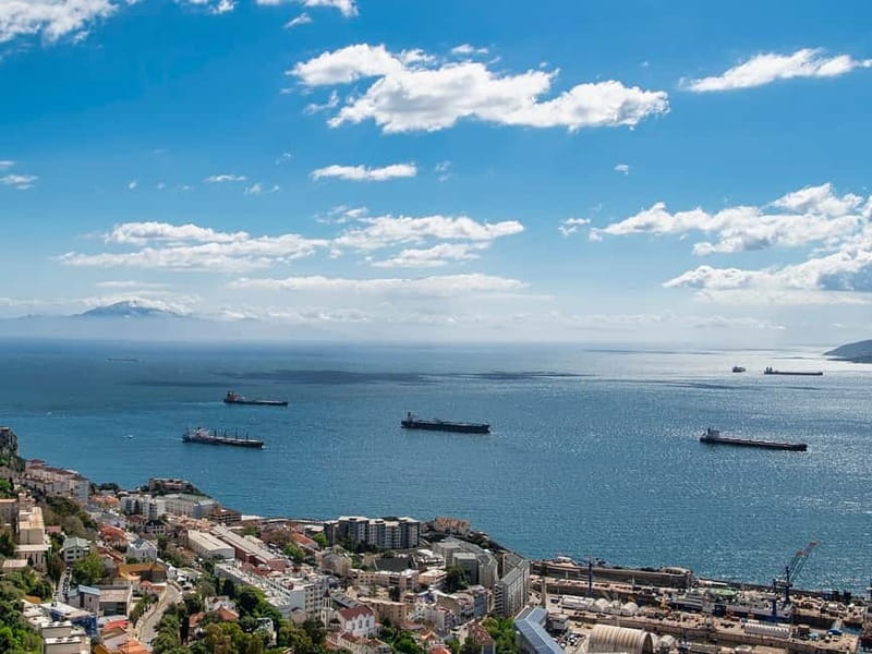From Costa del Sol: Gibraltar Day Trip with Free Time - Border crossing and why your passport is non-negotiable