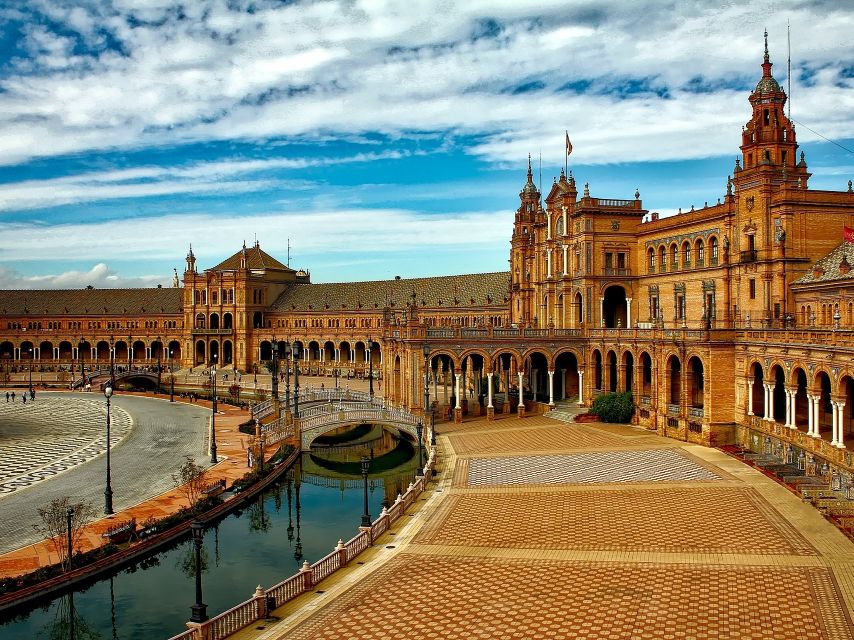 From Costa del Sol: Seville Day Trip - The Cathedral and Giralda decision: how to plan your free hours