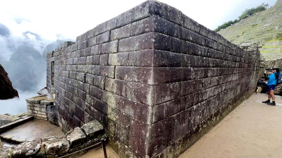 From Cusco: 2-Day Trip to the Sacred Valley and Machu Picchu - Lunch in Aguas Calientes and heading back to Cusco