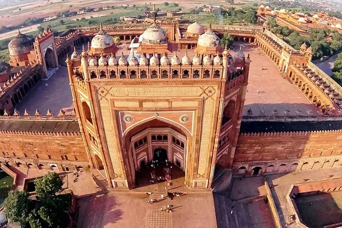 From Delhi : Private Day Trip to Taj Mahal & Agra Fort by Car - All Inclusive - Guide quality: why organization and photo help matter